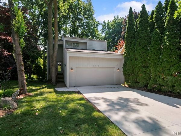 5775 Eastman Boulevard, West Bloomfield Twp, MI 48323