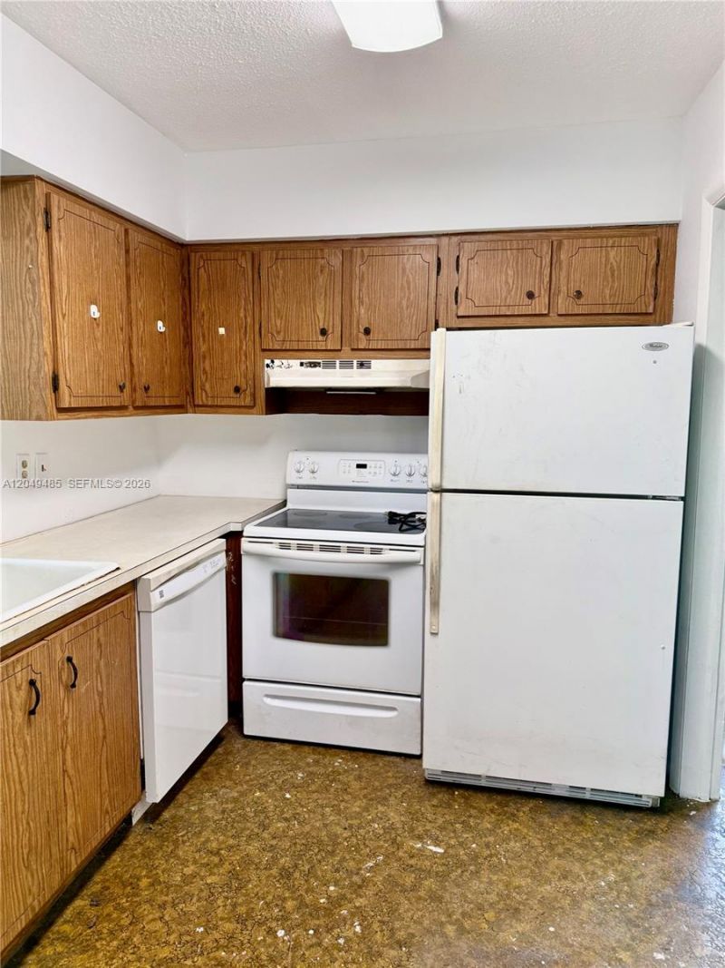 7008 NW 89th Ave , Tamarac, FL 33321 Photo