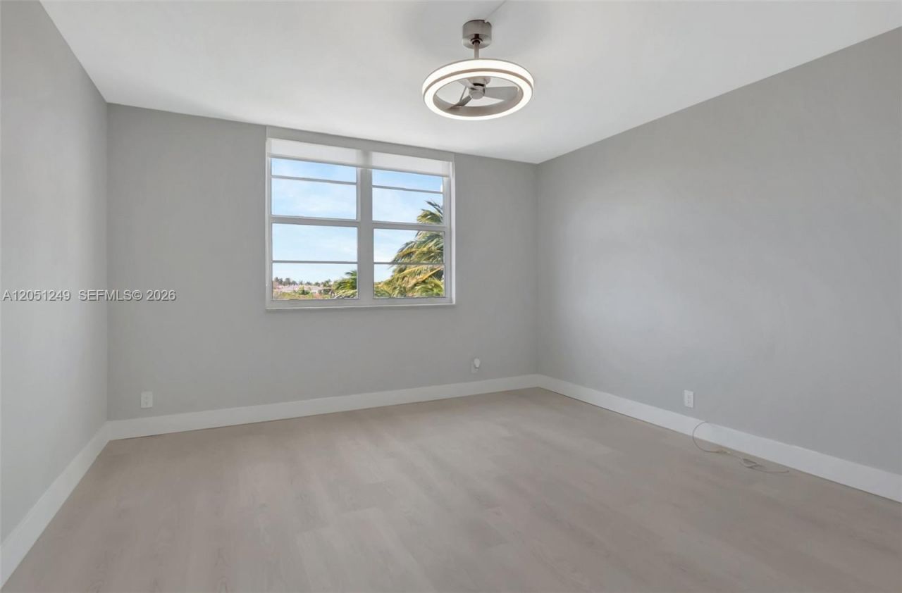 2851 S Ocean Blvd, Unit 4M, Boca Raton, FL 33432 Photo