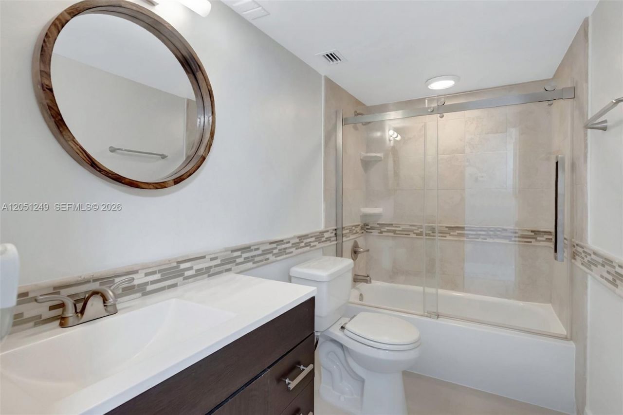 2851 S Ocean Blvd, Unit 4M, Boca Raton, FL 33432 Photo