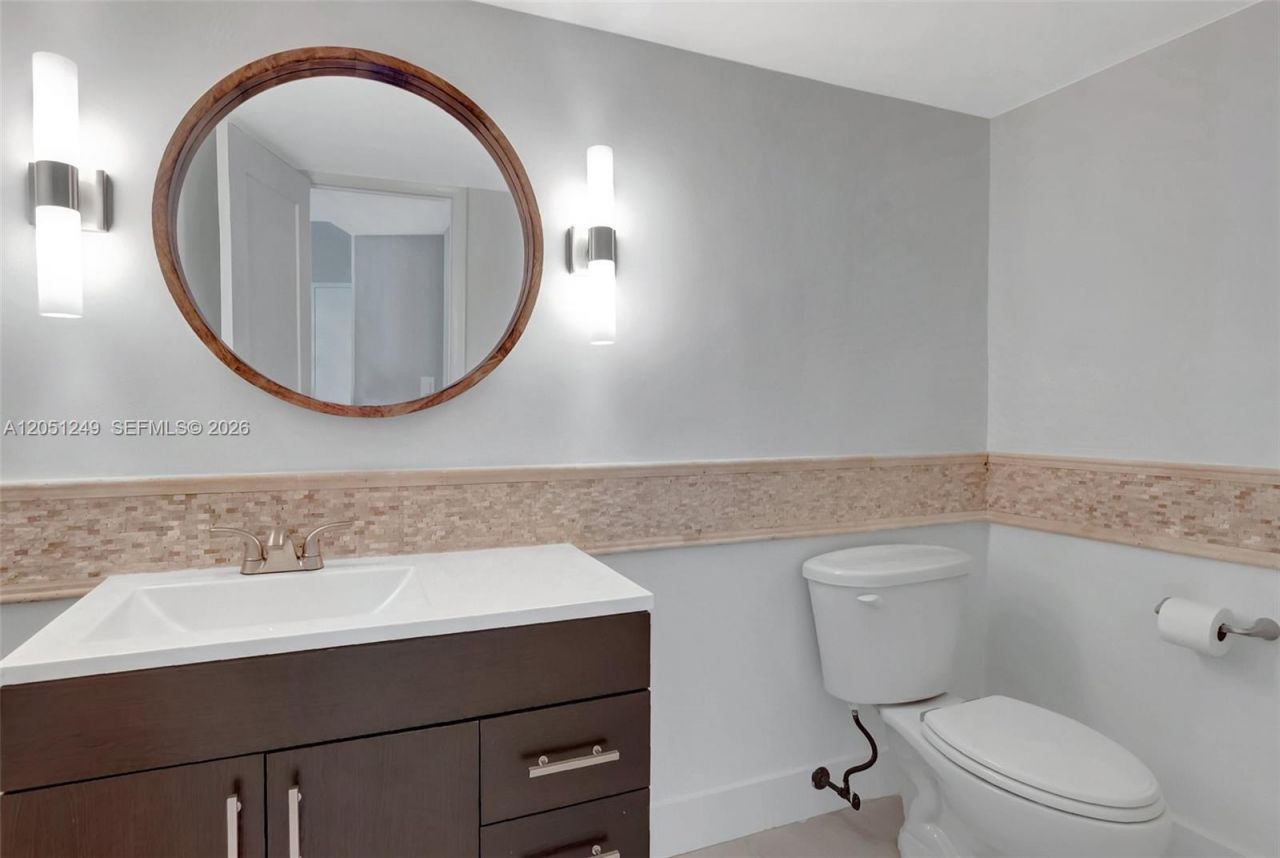 2851 S Ocean Blvd, Unit 4M, Boca Raton, FL 33432 Photo