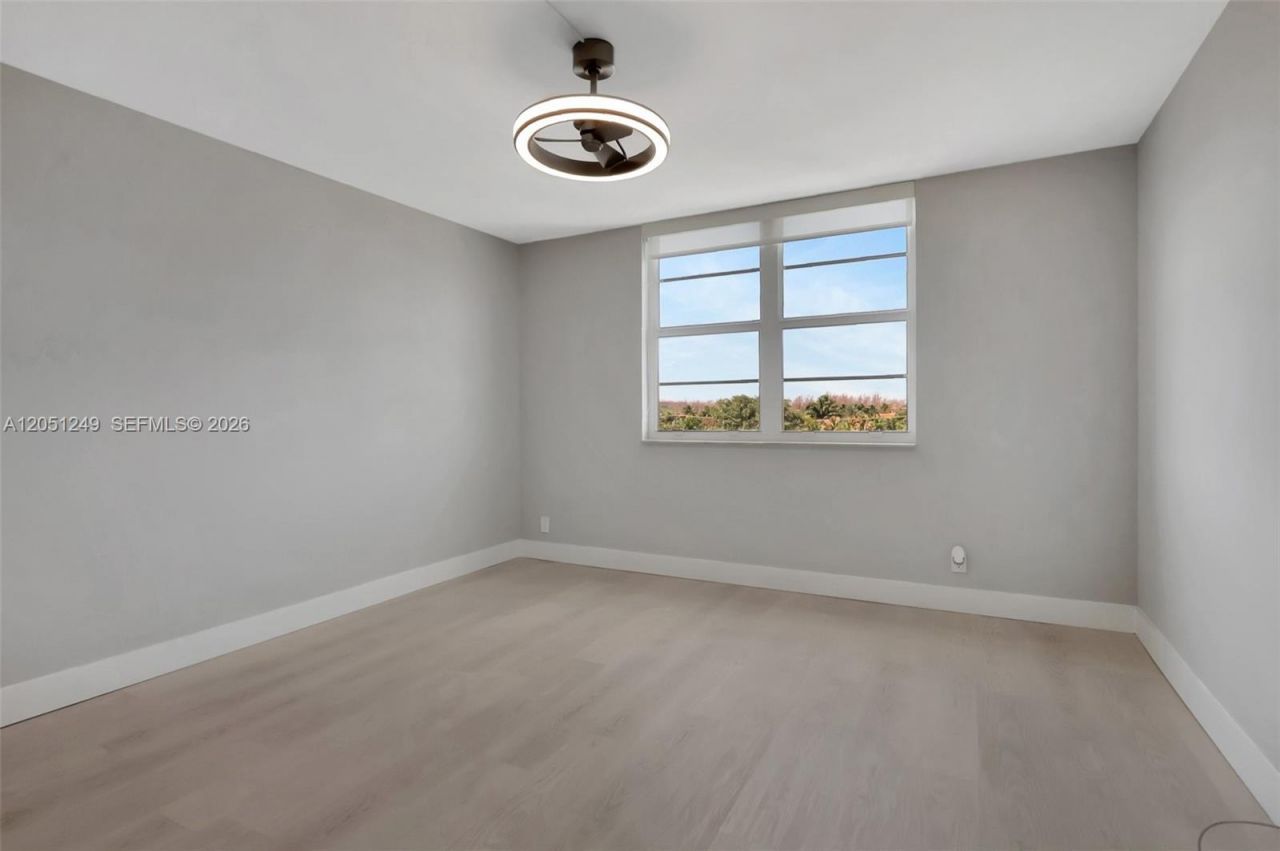 2851 S Ocean Blvd, Unit 4M, Boca Raton, FL 33432 Photo