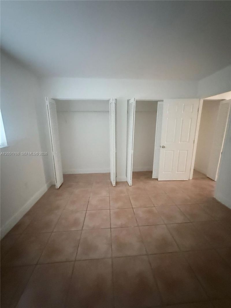1990 NW 183rd St , Unit 11, Miami Gardens, FL 33056 Photo