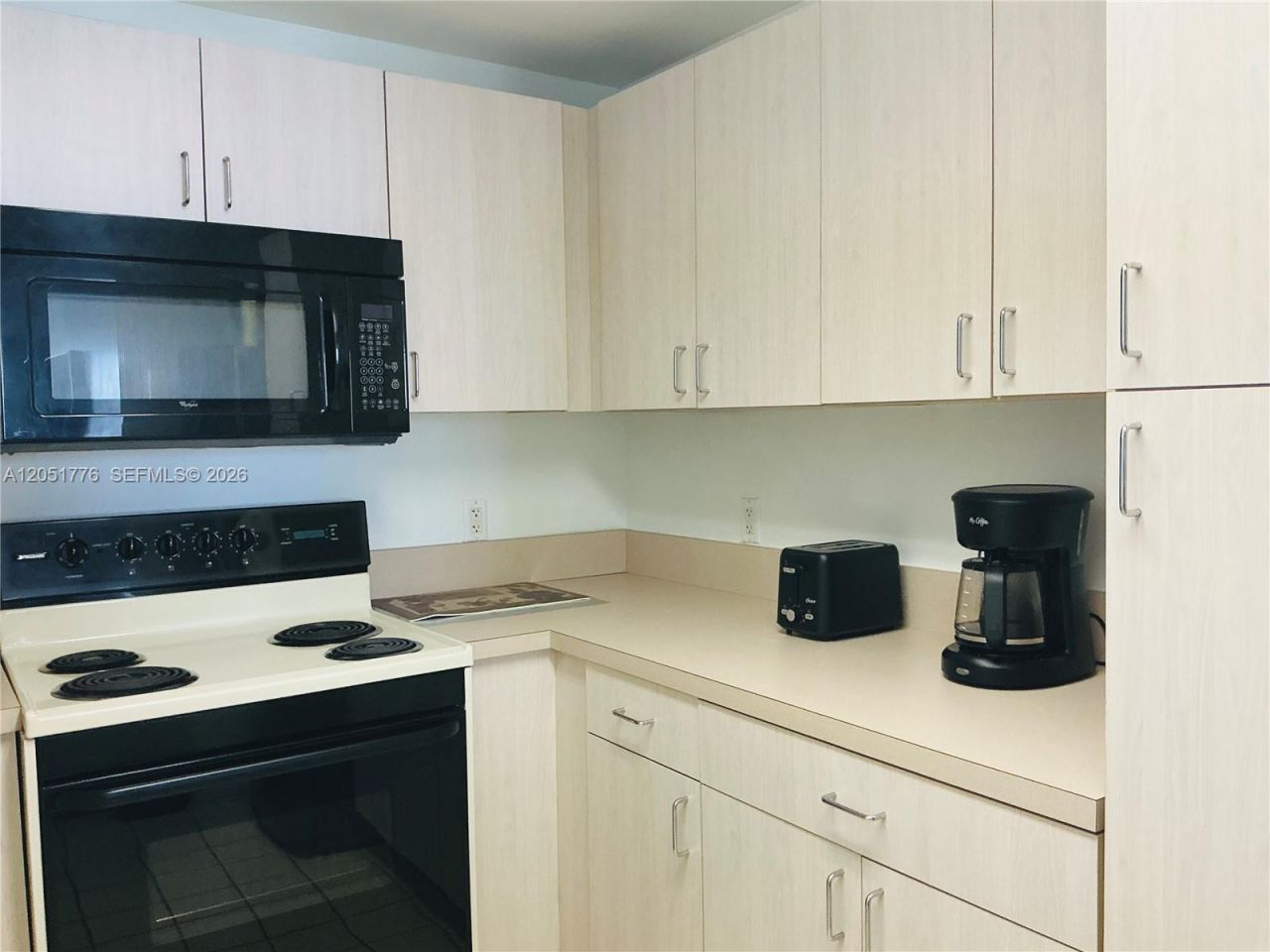 185 SE 14th Ter, Unit 1810, Miami, FL 33131 Photo