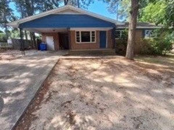 7655 Fletcher Avenue, Fayetteville, NC 28303