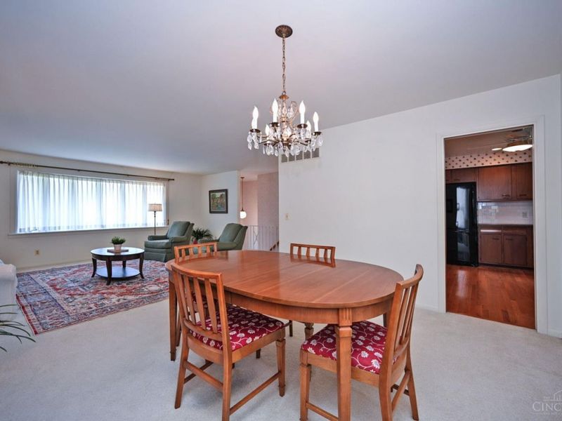 3367 Palmhill Lane, Cincinnati, OH 45239 Photo 10
