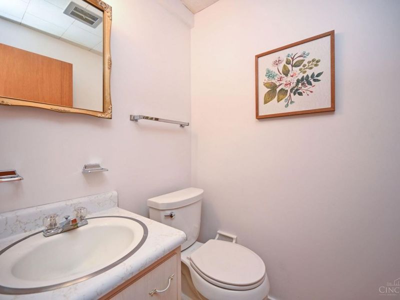 3367 Palmhill Lane, Cincinnati, OH 45239 Photo 35