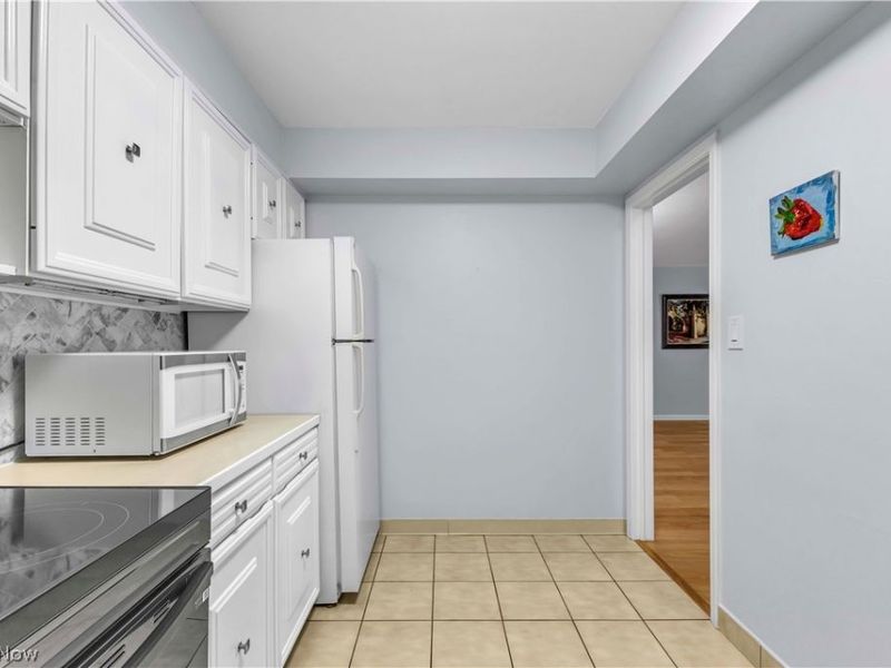 3167 Linden Road, Unit 201, Rocky River, OH 44116 Photo 26