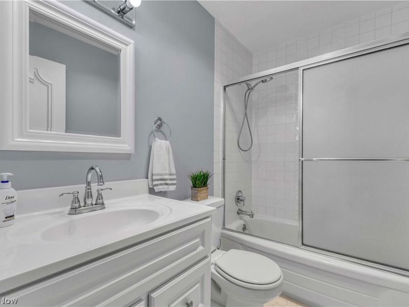 3167 Linden Road, Unit 201, Rocky River, OH 44116 Photo 31