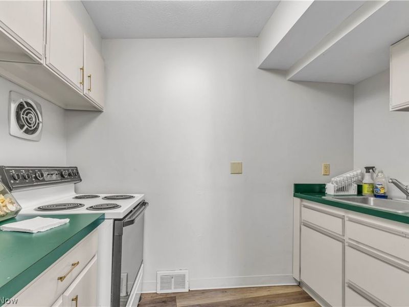 3167 Linden Road, Unit 201, Rocky River, OH 44116 Photo 42