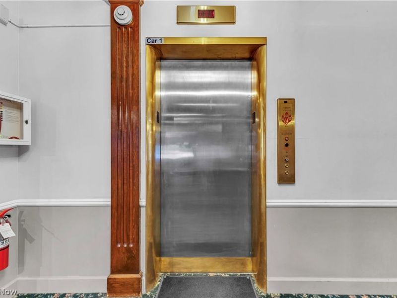 3167 Linden Road, Unit 201, Rocky River, OH 44116 Photo 9
