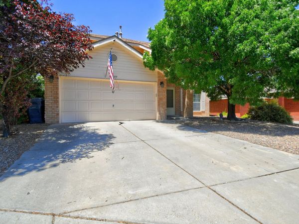 9409 Vervain Drive NW, Albuquerque, NM 87114
