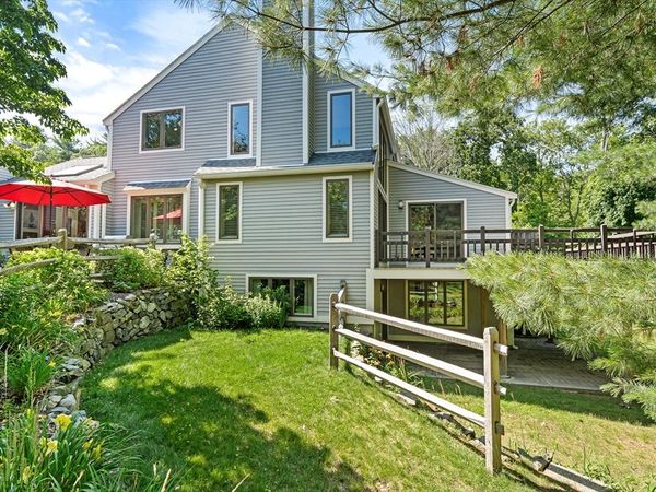 51 Hillside Dr, Unit 51, Wayland, MA 01778