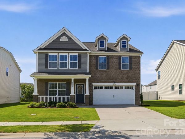 7572 Nolen Farm Drive, Gastonia, NC 28056