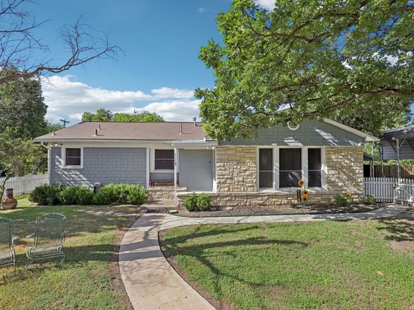 202 SUTTON DR, San Antonio, TX 78228