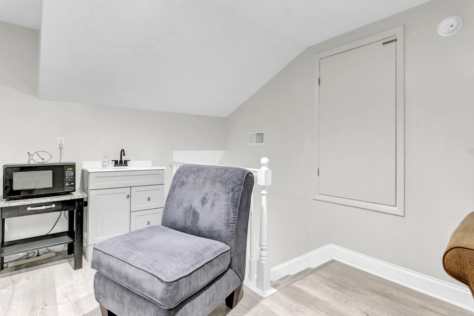 1324 Coleridge Street Photo 36