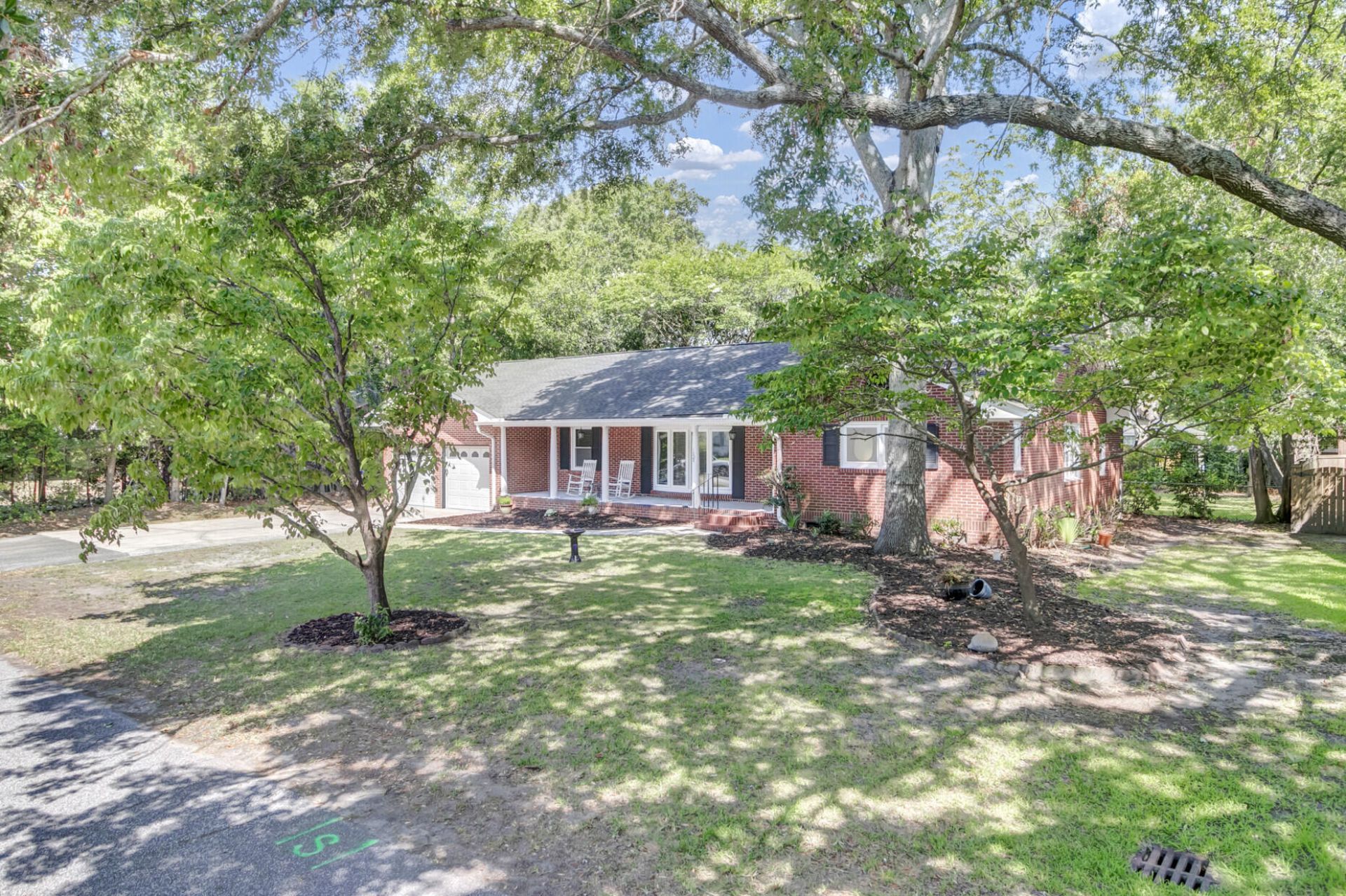 1324 Coleridge Street Photo 5