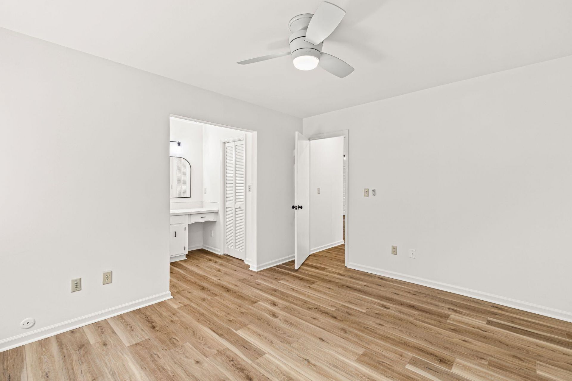 1304 Hampton Drive Photo 14