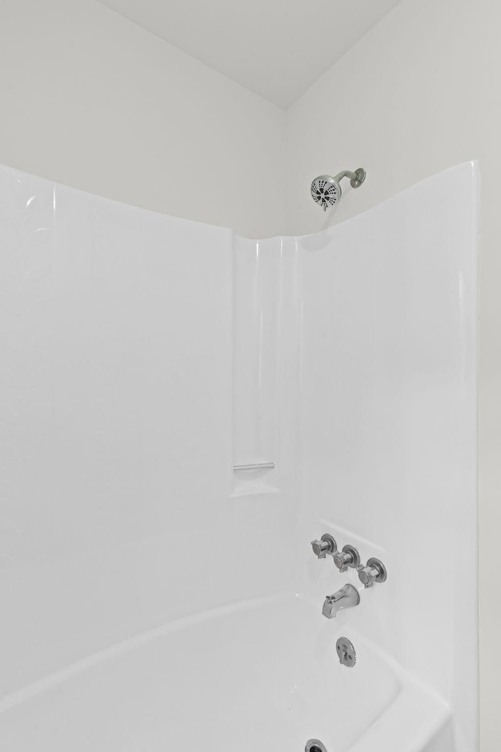 1304 Hampton Drive Photo 16