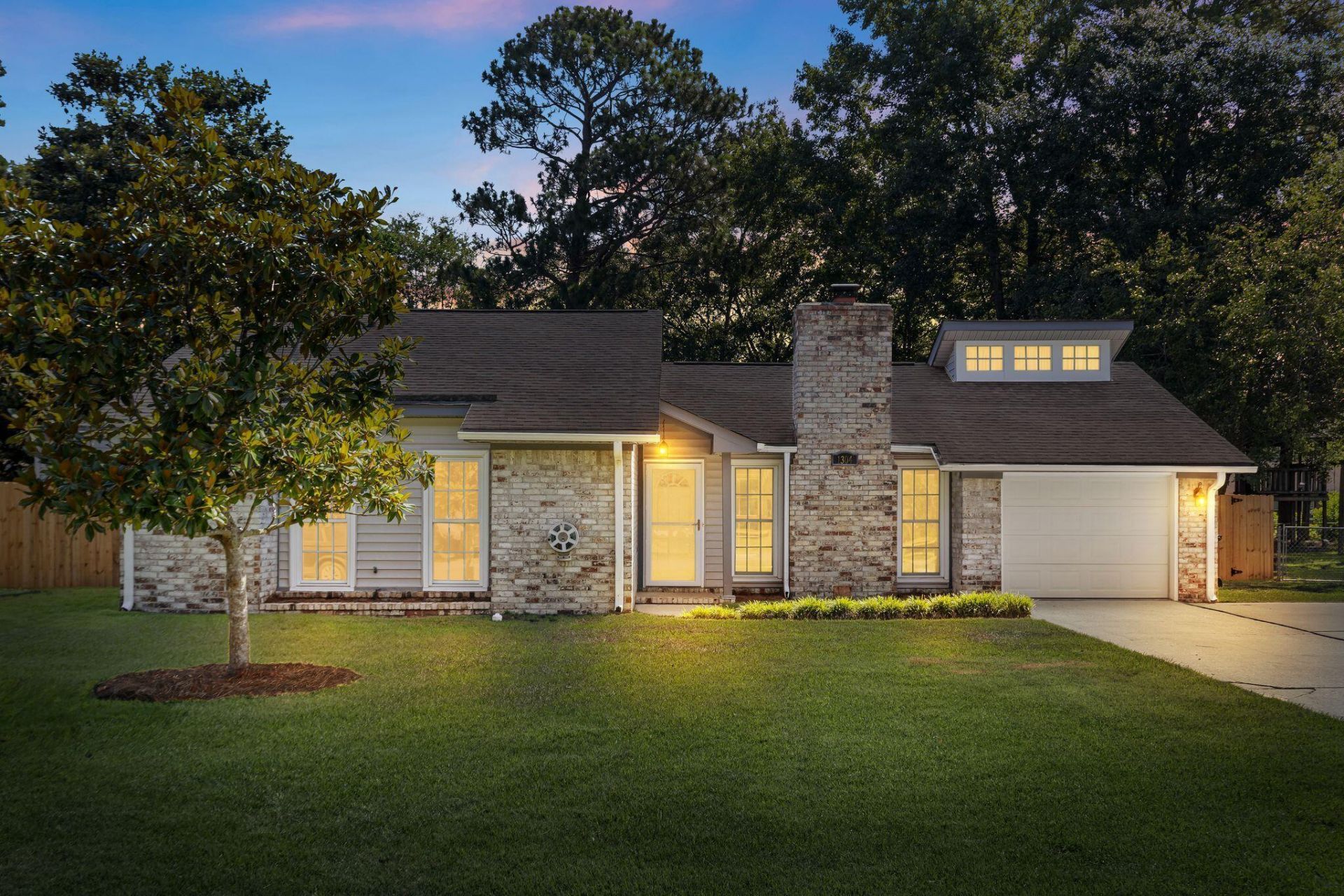 1304 Hampton Drive Photo 33