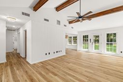 1304 Hampton Drive photo 4