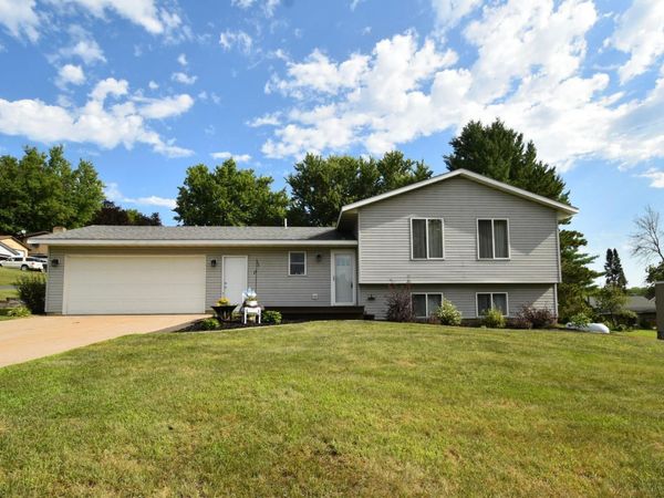 374 Cherry Street W, Mazeppa, MN 55956