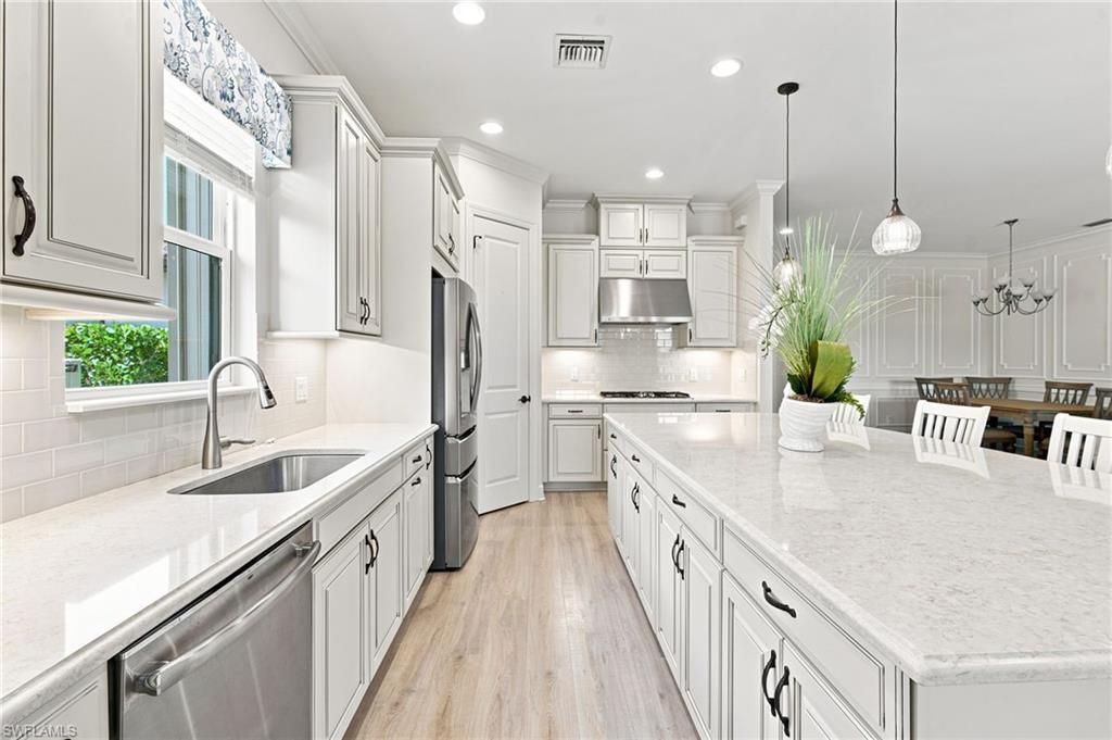 8386 Viale Cir, Naples, FL 34114 Photo