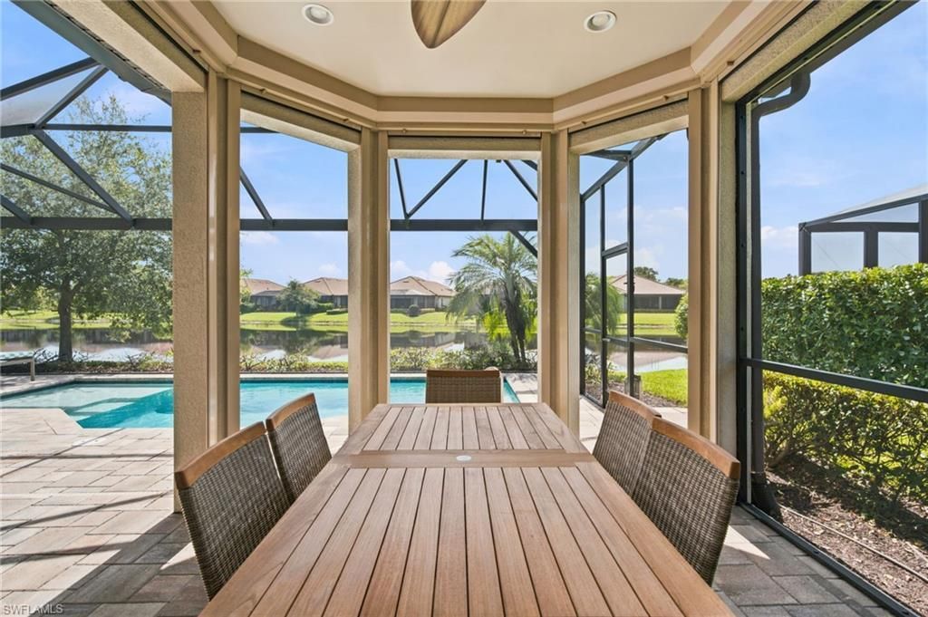 8386 Viale Cir, Naples, FL 34114 Photo
