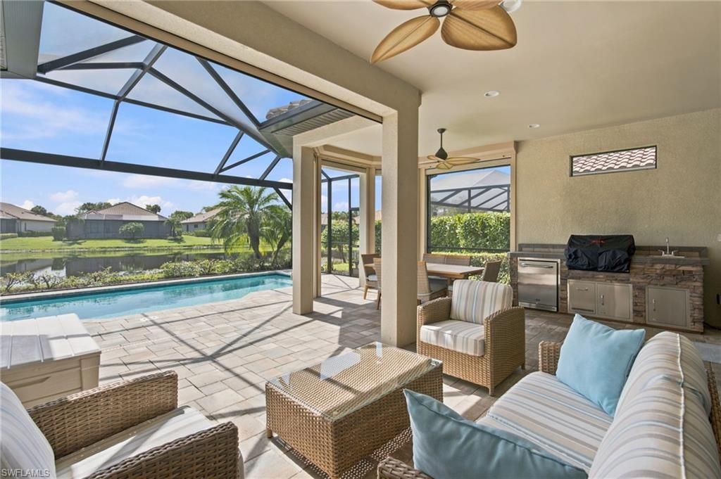 8386 Viale Cir, Naples, FL 34114 Photo
