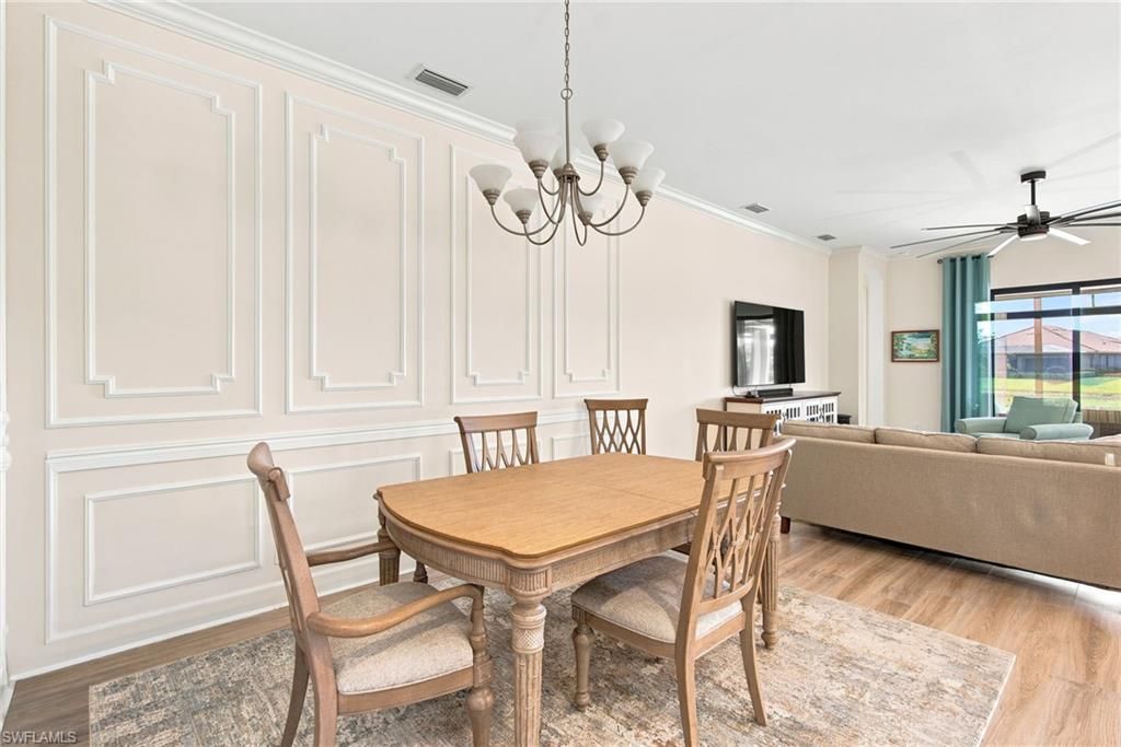 8386 Viale Cir, Naples, FL 34114 Photo