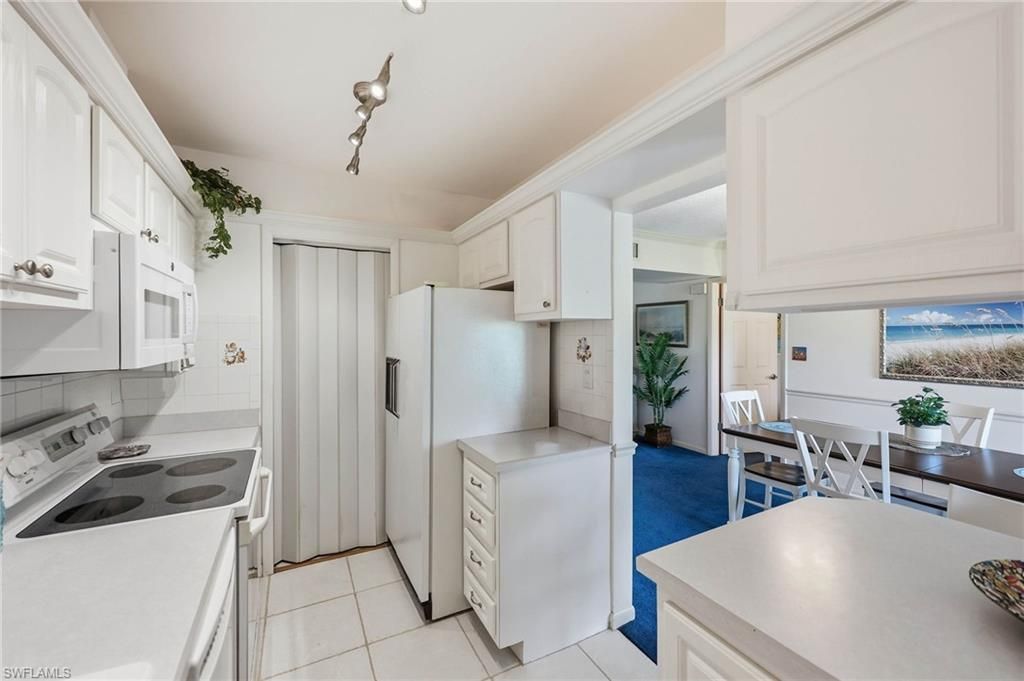788 Park Shore Dr , Unit H39, Naples, FL 34103 Photo