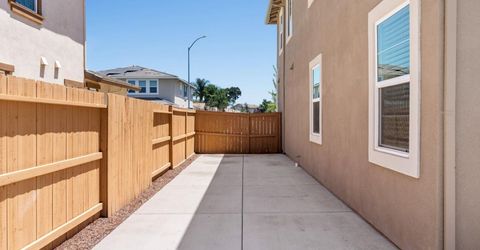 1084 Fullerton Ranch Rd, Lincoln, CA 95648 Photo