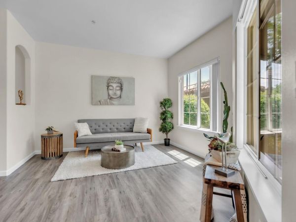 4200 E Commerce Way #1611, Unit 1611, Sacramento, CA 95834