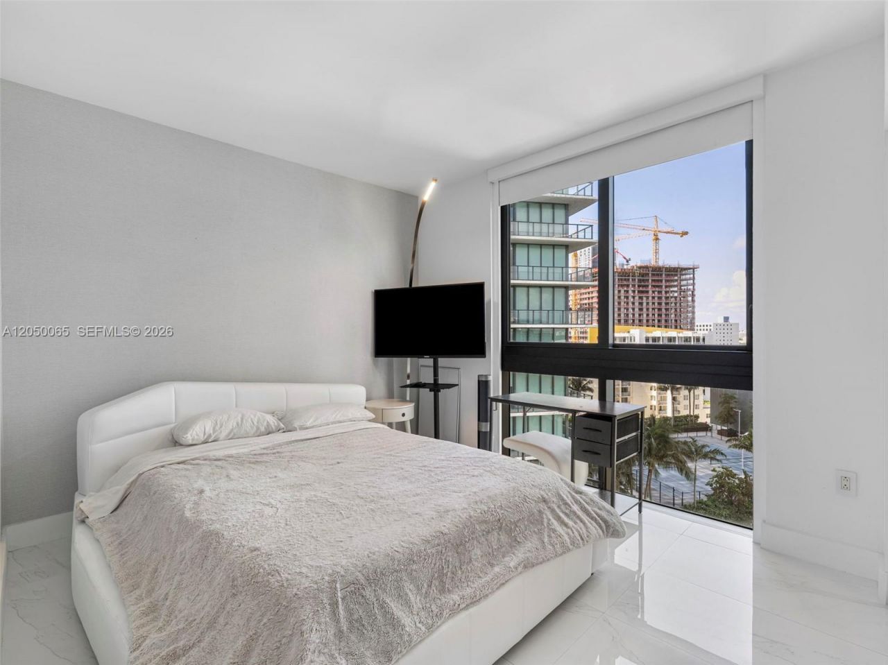 650 NE 32nd St, Unit 1201, Miami, FL 33137 Photo