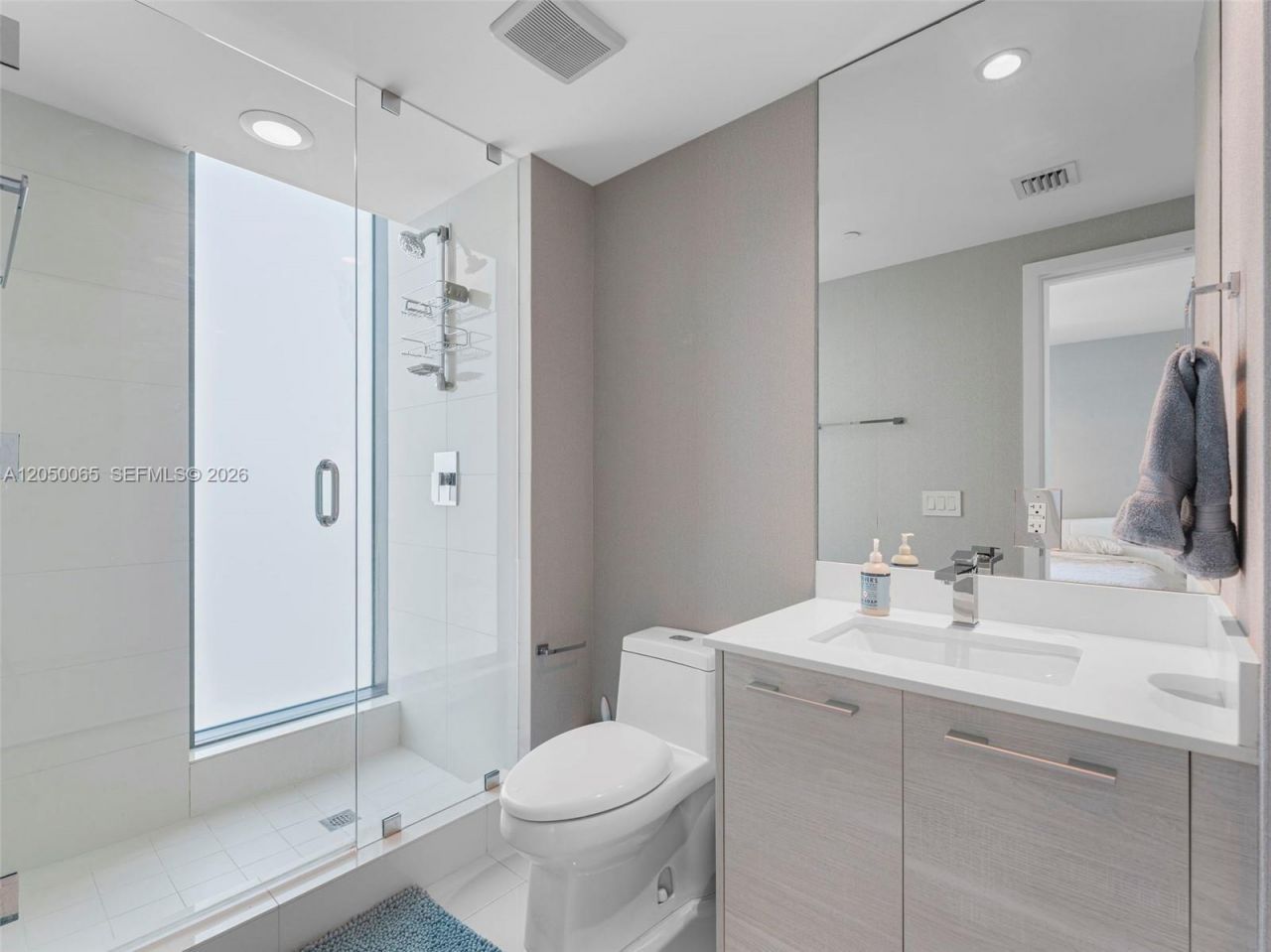 650 NE 32nd St, Unit 1201, Miami, FL 33137 Photo