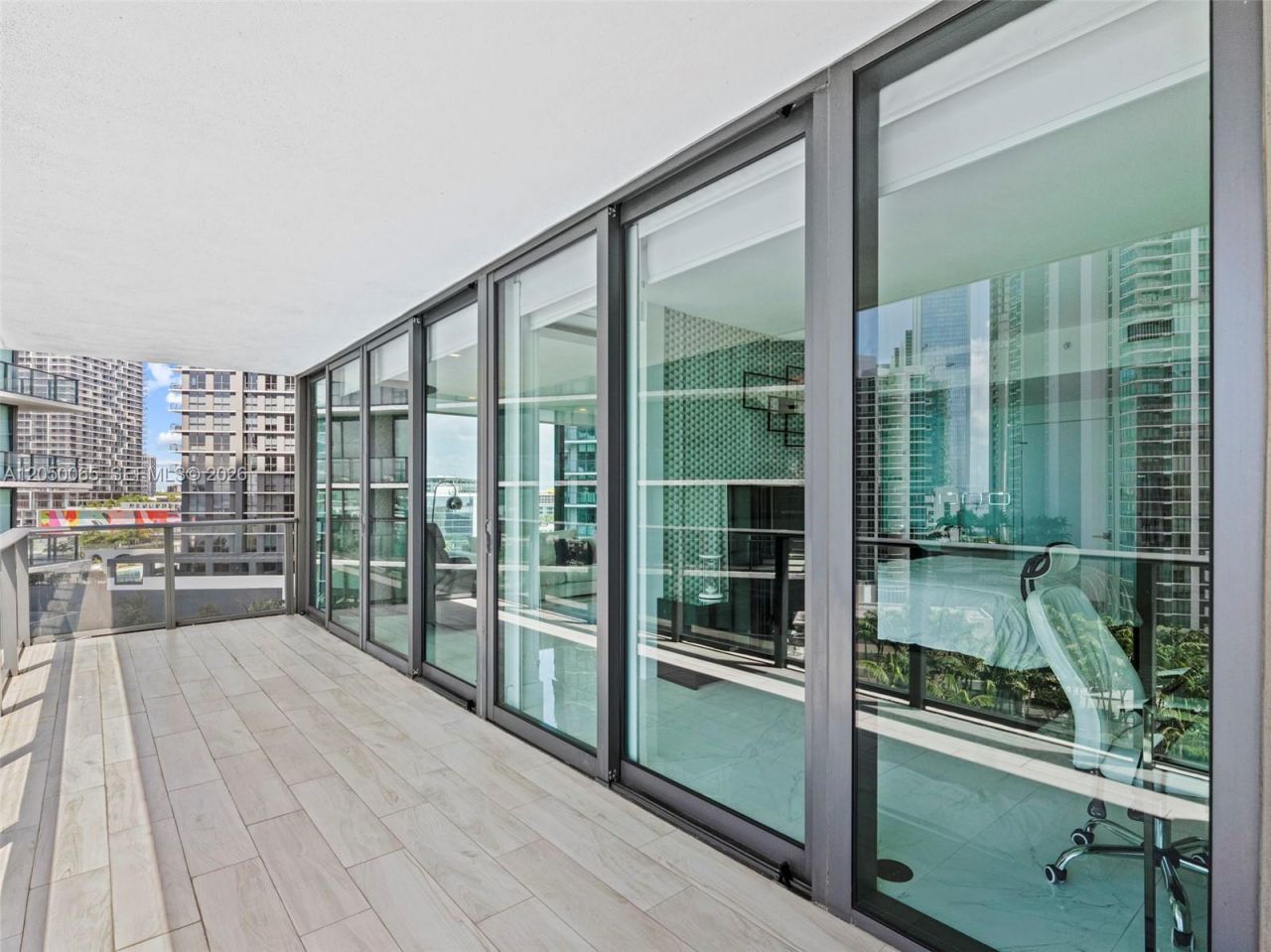 650 NE 32nd St, Unit 1201, Miami, FL 33137 Photo
