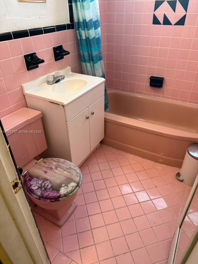 8132 Harding Ave, Unit 9, Miami Beach, FL 33141 Photo
