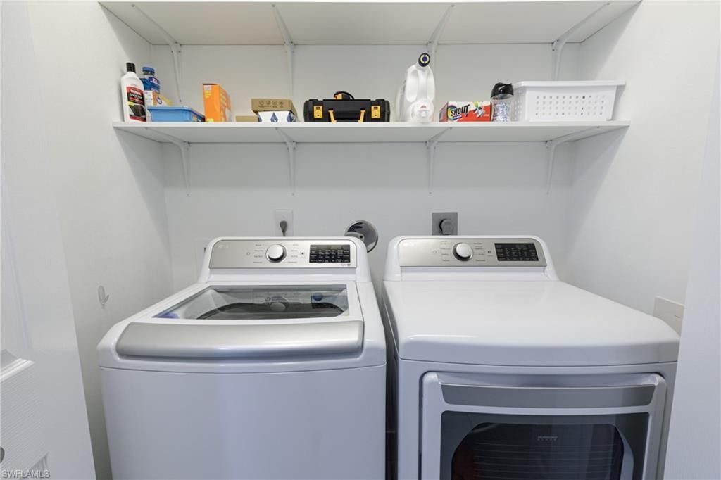 8654 Mustang Dr, Unit 8, Naples, FL 34113 Photo