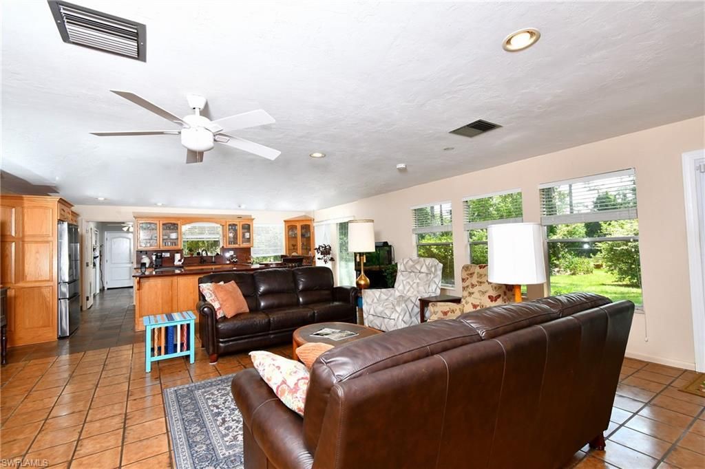 318 Fifth Ave , Lehigh Acres, FL 33936 Photo
