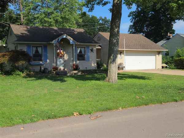 5924 N Karle Street, Westland, MI 48185