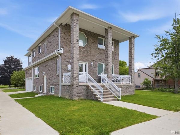 26172 Hass Street, Dearborn Heights, MI 48127