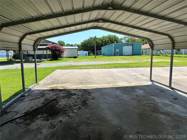 1514 S Main Street , Sapulpa, OK 74066