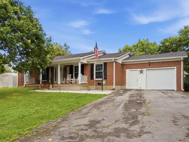 232 McCrosky Pike, Harrodsburg, KY 40330
