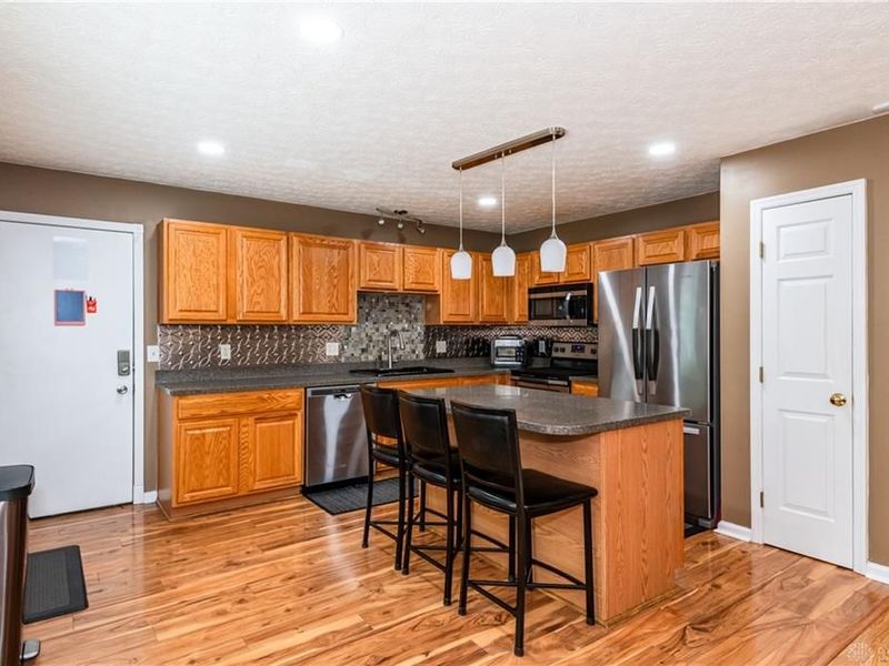 2790 Big Woods Trail, Beavercreek, OH 45431 Photo 7