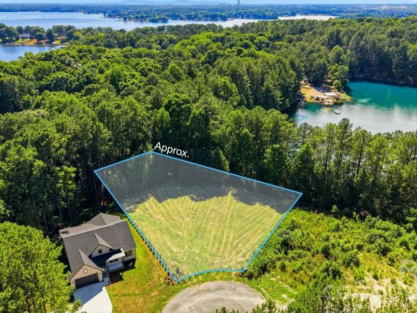 115 Cypress Ridge Court, Mooresville, NC 28117
