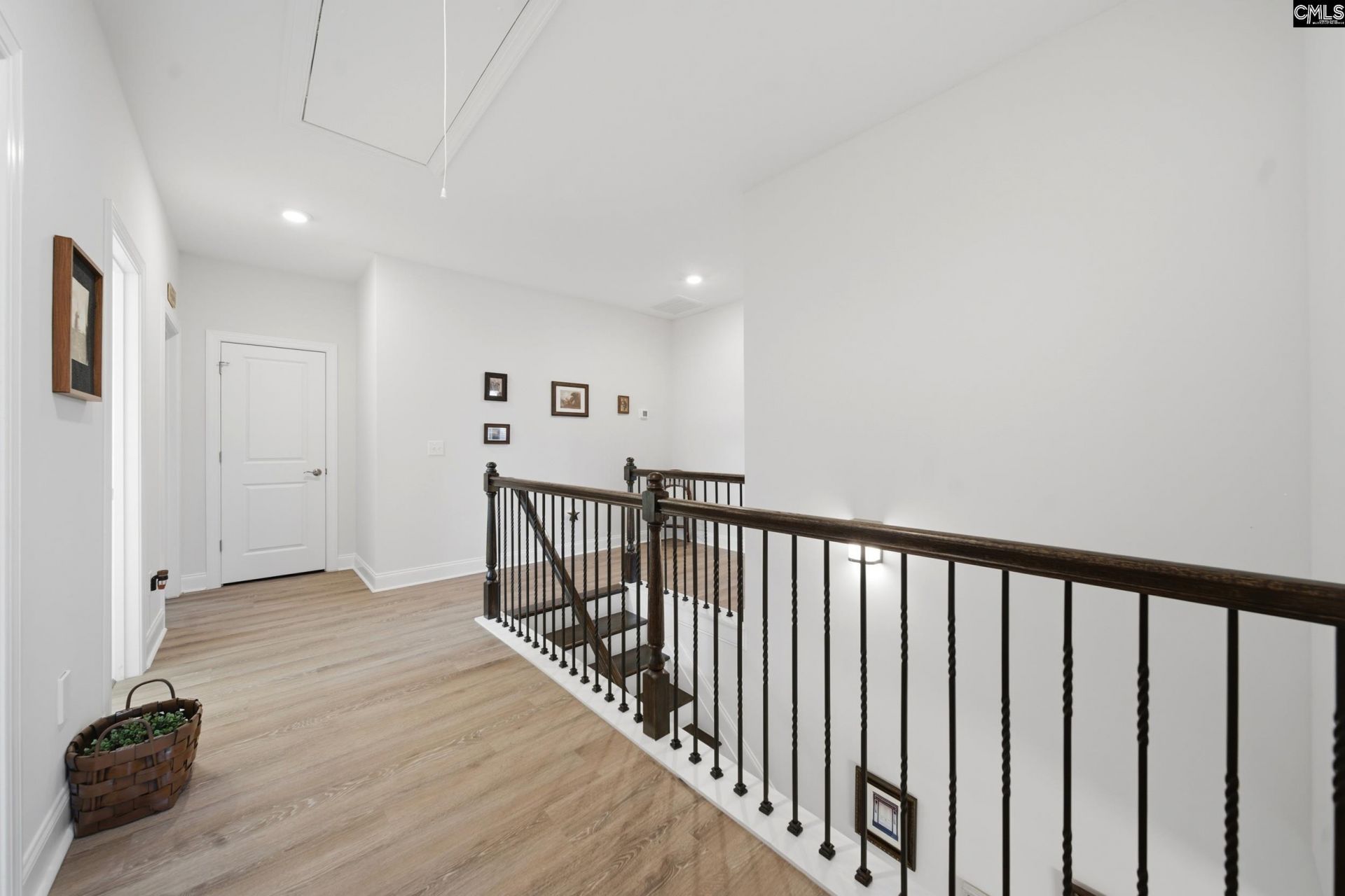 527 Radnor Hunt Court Photo 30