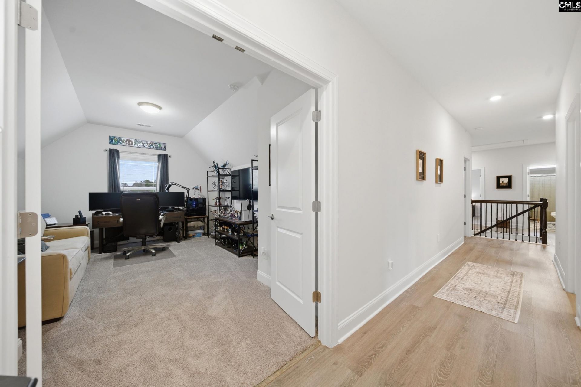 527 Radnor Hunt Court Photo 35