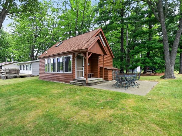 W1049 Cottage Road, Brodhead, WI 53520