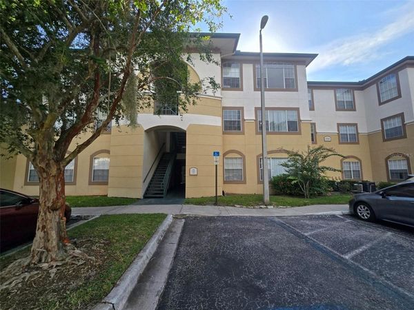 17108 CARRINGTON PARK DRIVE , Unit 707, TAMPA, FL 33647