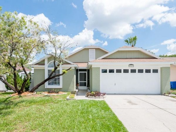 5917 TAYWOOD DRIVE , TAMPA, FL 33624